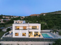 Noćne slike, Villa Stellante s bazenom i pogledom na more, Rovanjska, Dalmacija Rovanjska